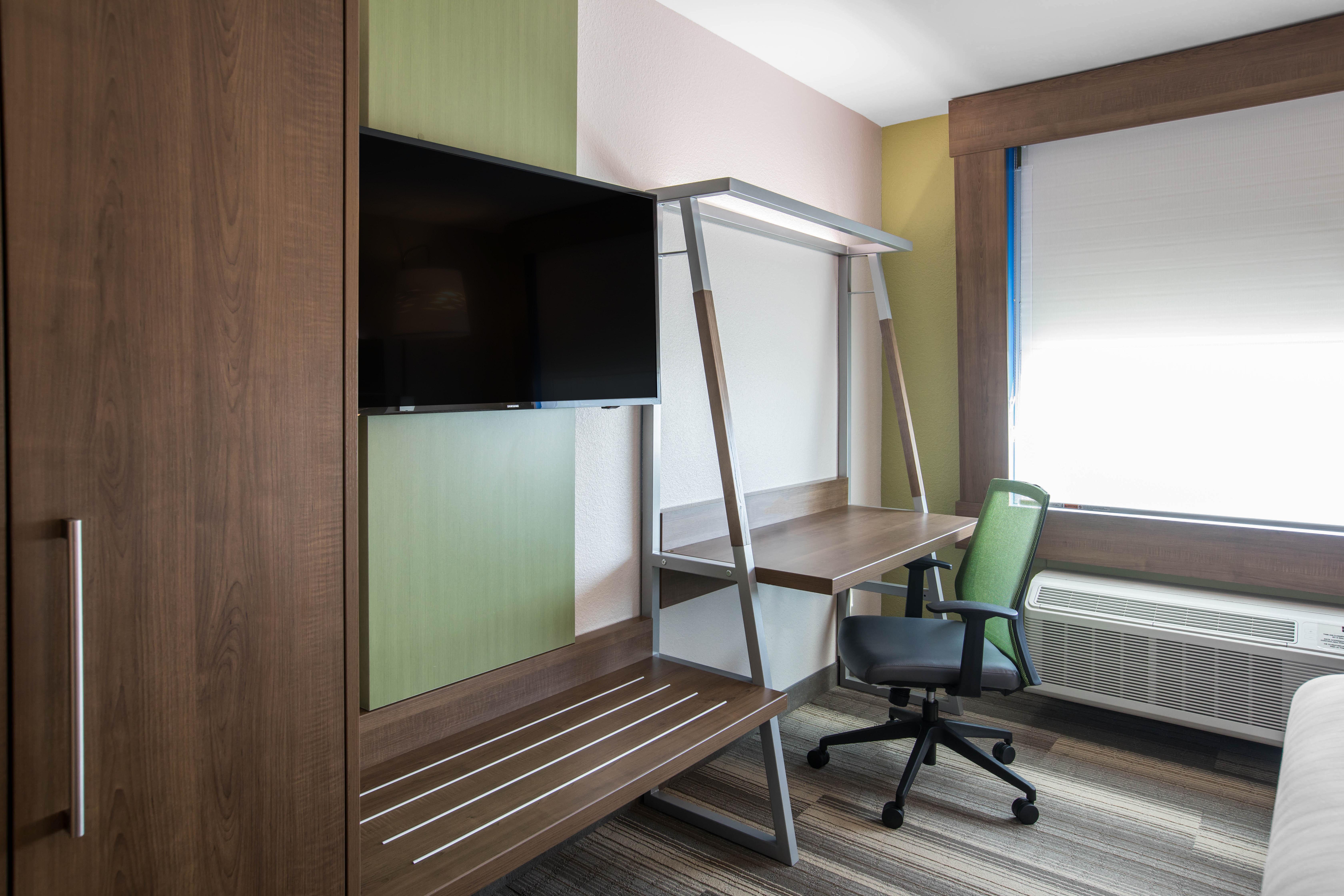 Holiday Inn Express & Suites Ludington By Ihg Екстериор снимка