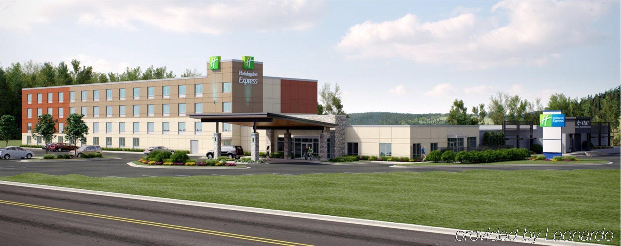 Holiday Inn Express & Suites Ludington By Ihg Екстериор снимка