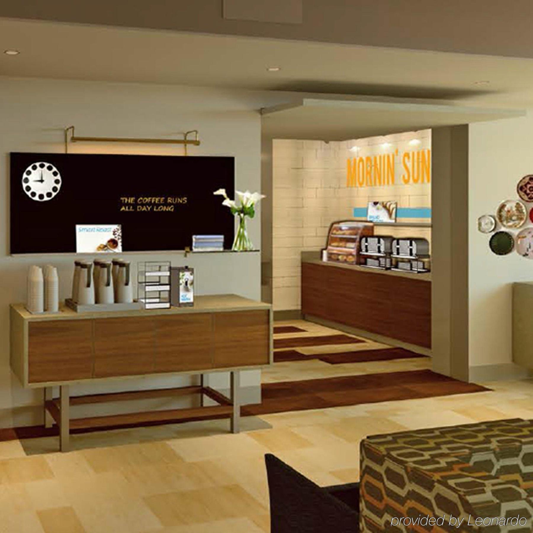 Holiday Inn Express & Suites Ludington By Ihg Екстериор снимка